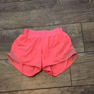 Lululemon hottie hot shorts